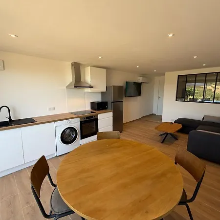 Vue Mer, Terrasse Et Parking Securise A